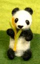 Filz-Fingerpuppe Panda kaufen München, Panda Filzfingerpuppe kaufen Bayern,  Handgemachte Fingerpuppen aus Filz, handmade glove puppet panda made of felt, natürliches Kinder-Spielzeug aus Filz, Filz-Tier, Filz-arbeit, Filzfingerpuppe Panda