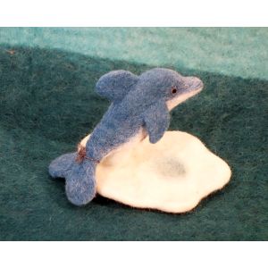 Filz-Fingerpuppe Delphin kaufen München, Panda Filzfingerpuppe kaufen Bayern, handmade glove puppet sloth made of felt, natürliches Kinder-Spielzeug aus Filz, Filz-Finger-Puppe Delphin mit Eischolle