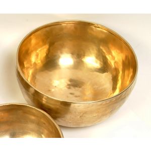 Klangschale 540 - 549 g Messing kaufen München, Klang-Schale kaufen Erding, buy indian singing bowl, Klangschalentherapie Bayern, Musik-Pädagogik, Musik-Therapie, Klang-Schalen-Therapie, Klang-Schale BRD, Klangschale aus Indien, Klangschale 540 - 549 g